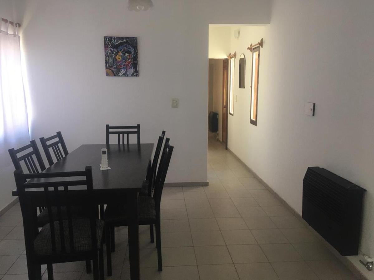Departamento Serpa Lujan de Cuyo Exterior foto